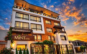 Mint Hotel